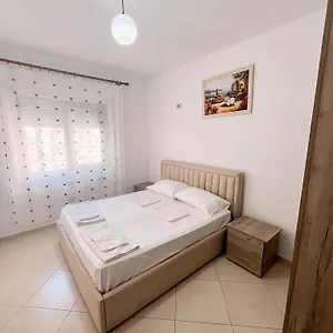 Gerald's Central Apartment Vlore