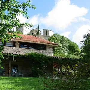  Hébergement de vacances Le Jardinet France